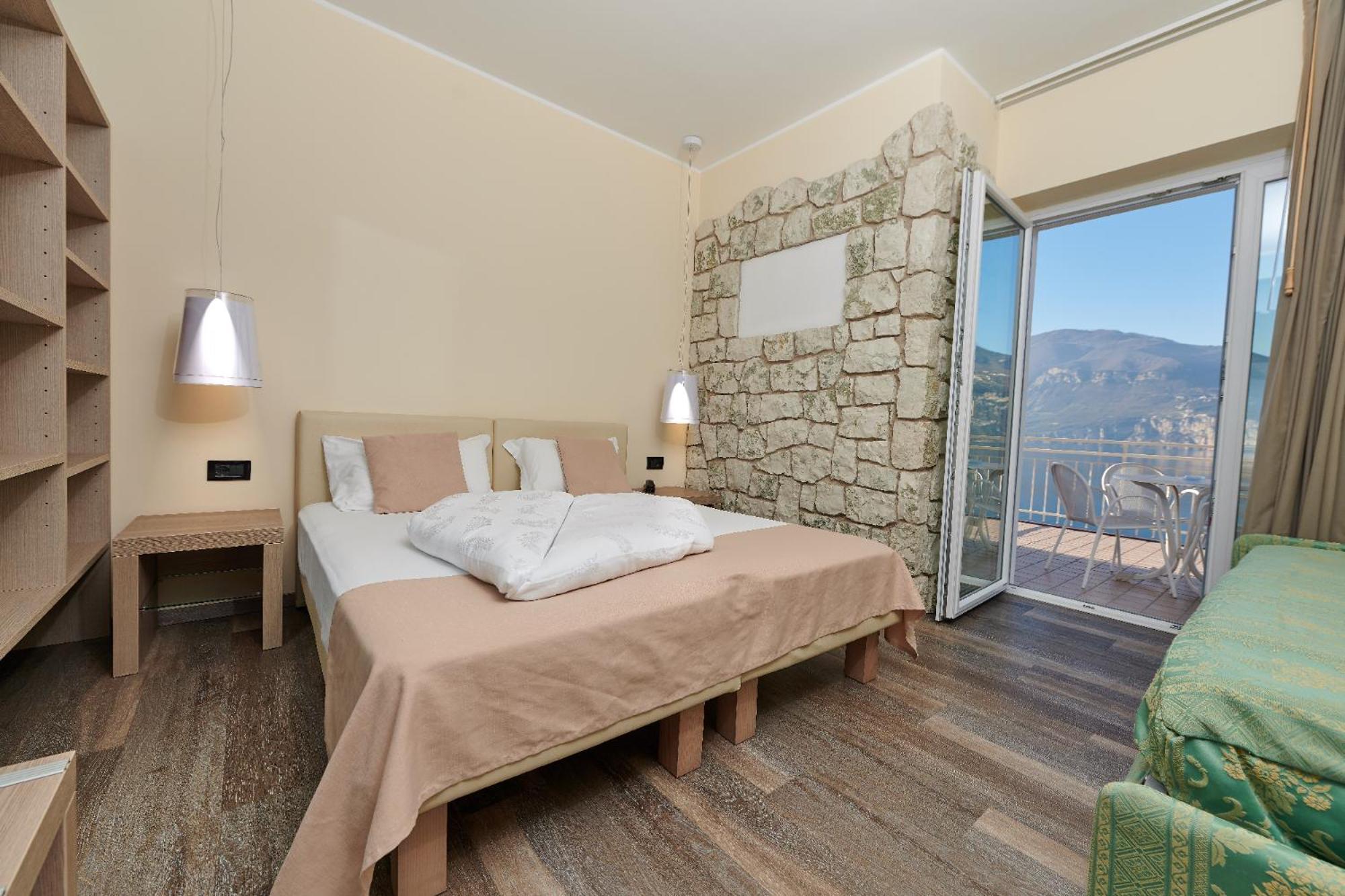 Hotel Eden Brenzone sul Garda Pokoj fotografie